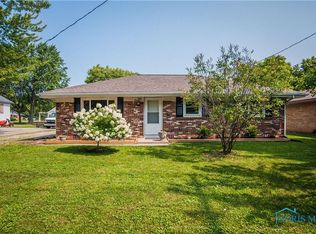 800 W High St, Defiance, OH
