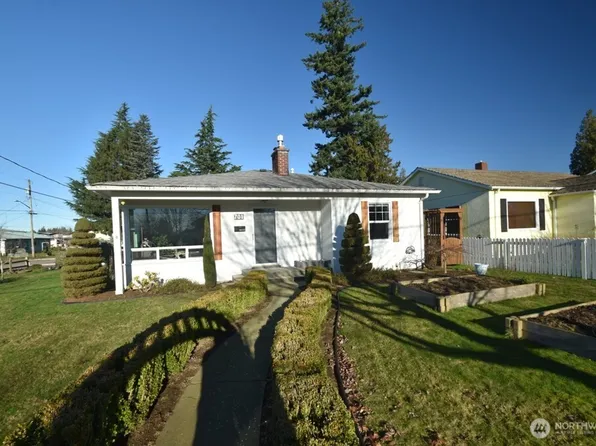 701 E Grover Street, Lynden, WA 98264