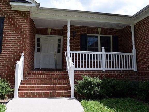 5th image of 9042 Russet Ln