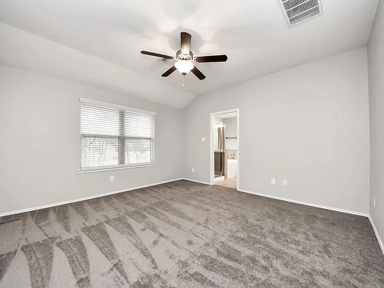 16130 Beachside Pl — Photo 34