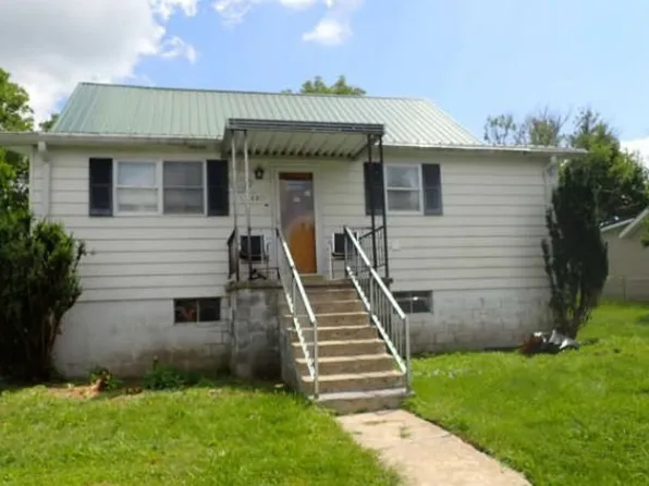 214 Bibb Ave, Beckley, WV 25801