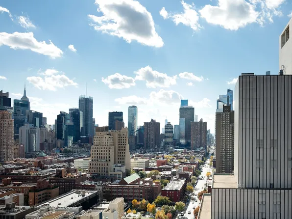 500 West 56th Street image 15 of 15