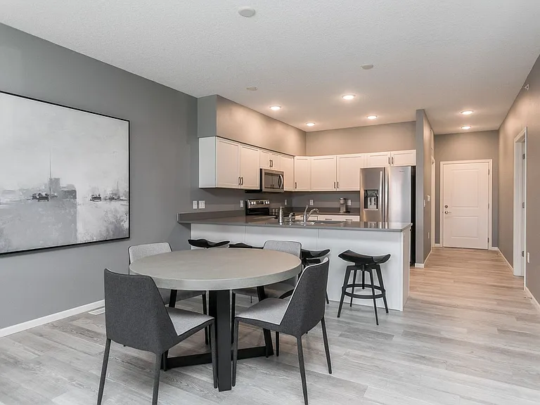 409 2nd Ave SW — Photo 8