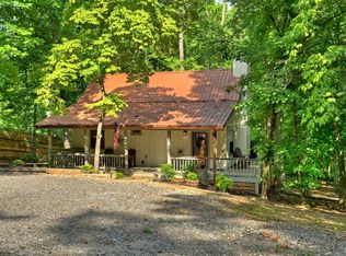 118 Sweet Creek Dr, Blue Ridge, GA 30513