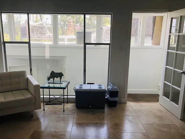 8180 Billowvista Dr #1 — Photo 12