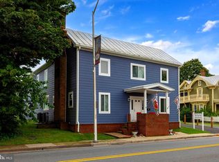 146 E Main St, Luray, VA 22835