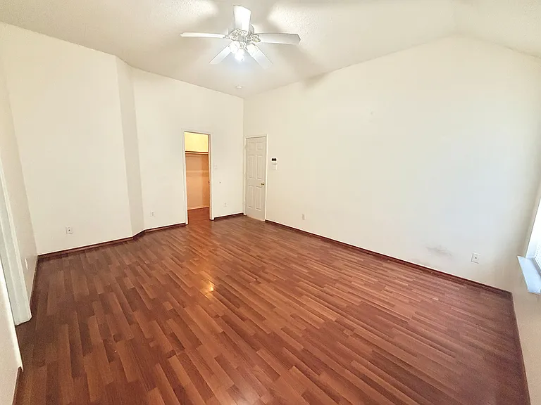5606 Indian Hill Dr — Photo 14