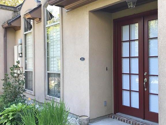 2nd image of 1301 Court Ave