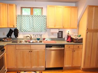57 Everett St, Middleboro, MA 02346