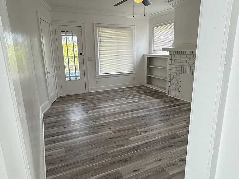 15203 Kinsman Rd #3 — Photo 5