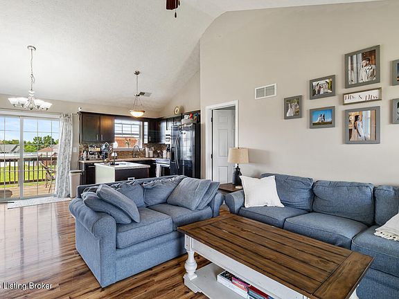 2nd image of 238 Crossfield Dr