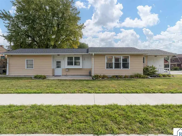 544 Page Ave, North Mankato, MN 56003