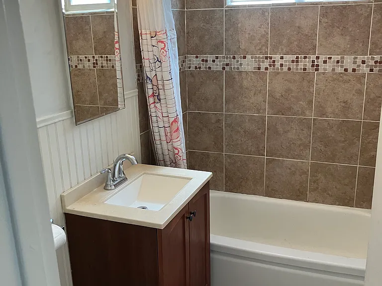 11171 Maple St — Photo 9
