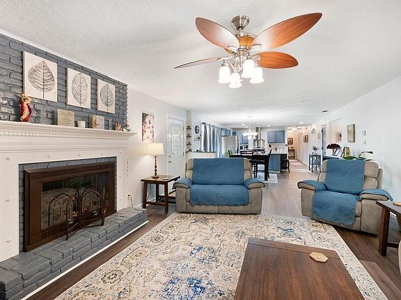 3rd image of 11901 Old Moffat Rd