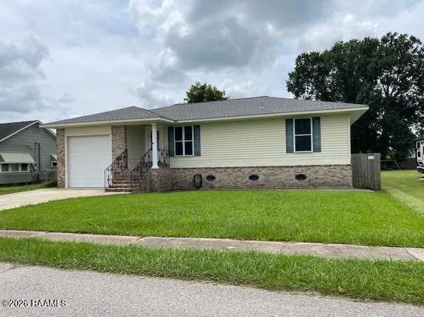 410 E Edward St, Erath, LA 70533