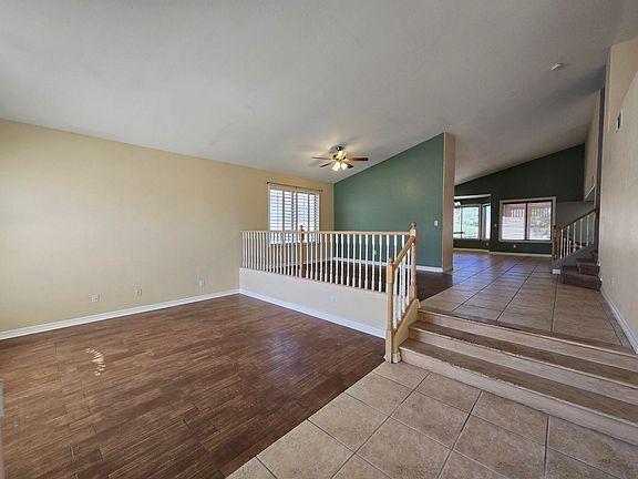 3rd image of 8244 W Gilmore Ave