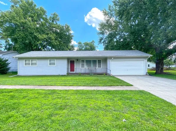 908 Iowa Ave, Essex, IA 51638