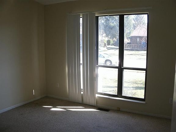 4th image of 2997 Carmody Blvd #2