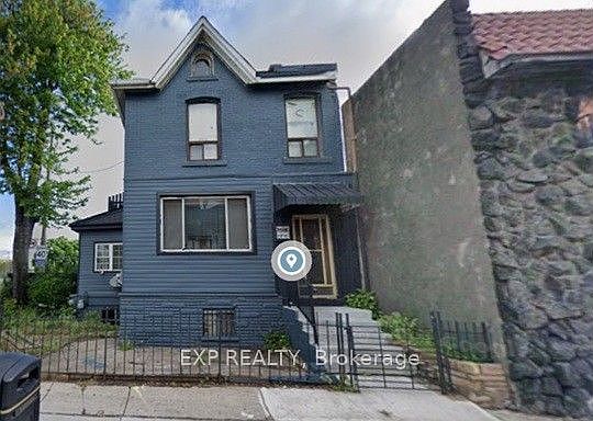 1st image of 521 Barton St E