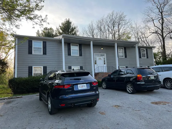 1806 Lee Ave APT 4, Cookeville, TN 38501