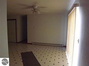2nd image of 252 N Burgess St