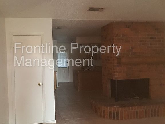 5th image of 2329 Woodmont Trl