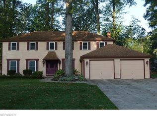 3078 Creekside Dr, Westlake, OH 44145