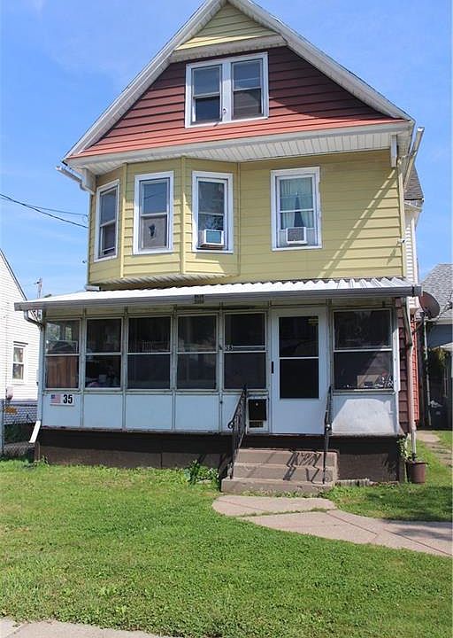 1st image of 35 Leamington Pl