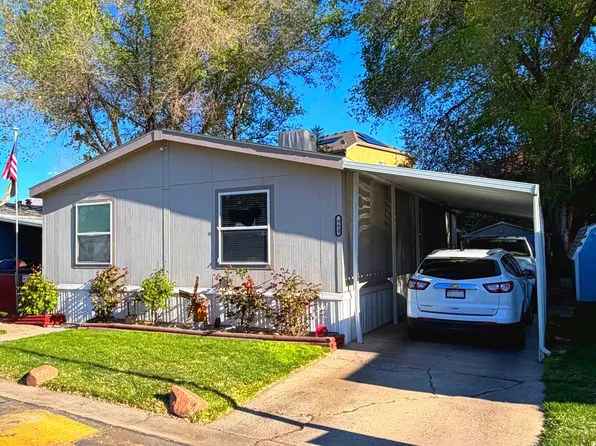 863 W Big Mountain Dr S, Salt Lake City, UT 84123