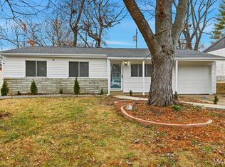 4815 Orange Blossom Ln, Hazelwood, MO 63042