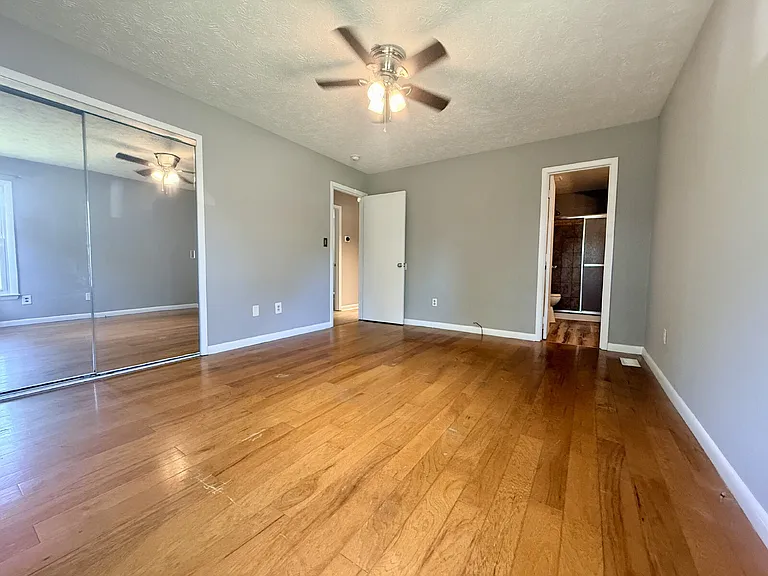 715 Prestige Blvd — Photo 18