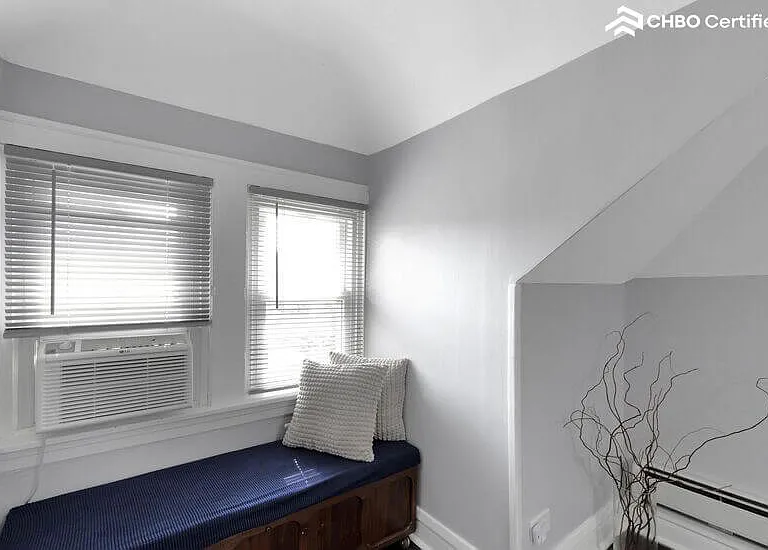 Imitate Book Reading Nook