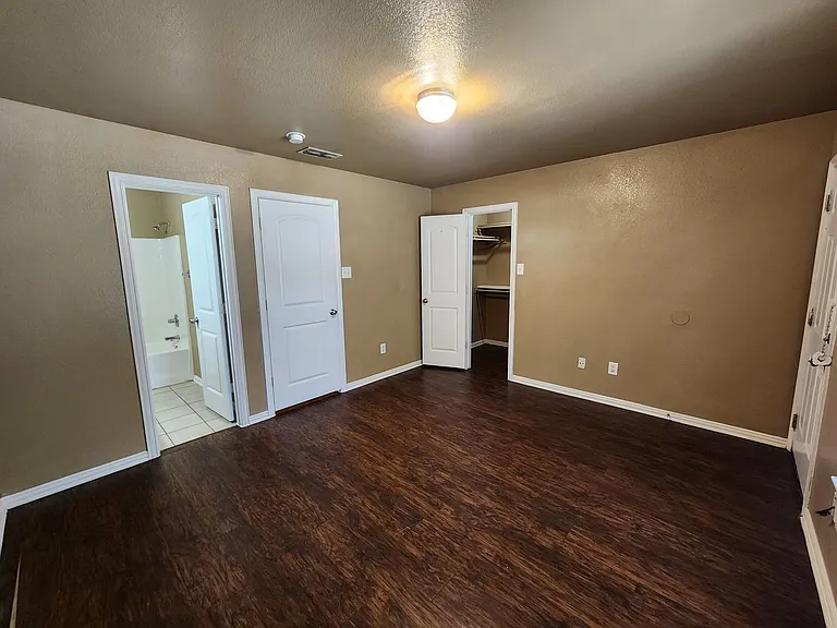 2917 Van Horn Ave — Photo 10