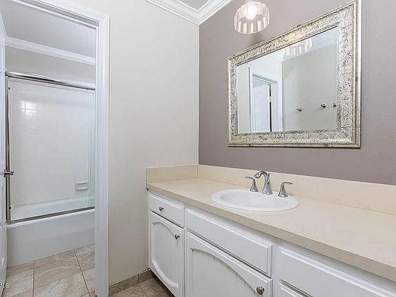 Upstairs Hall Bath