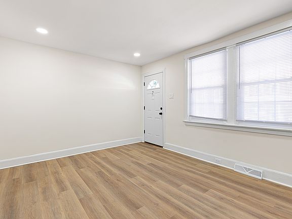 2nd image of 19 Denham Ave