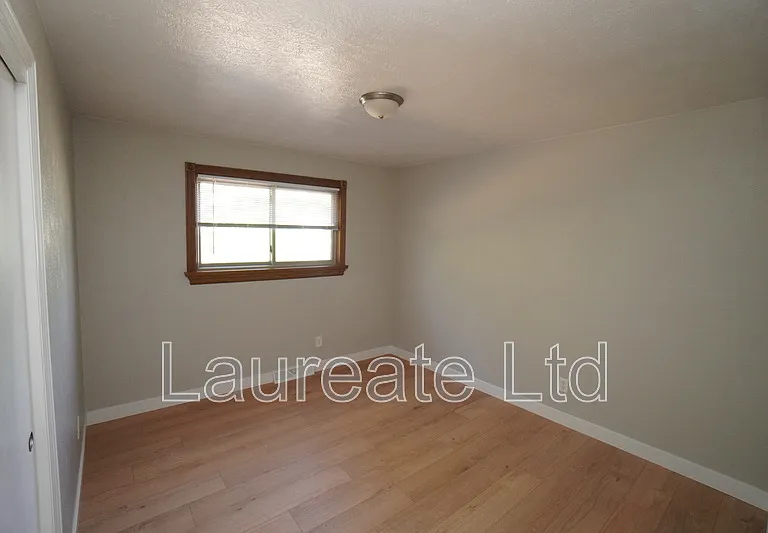 1853 S Oakland St — Photo 16