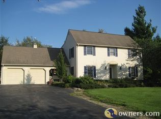 8121 Biscayne Ct, Saline, MI 48176