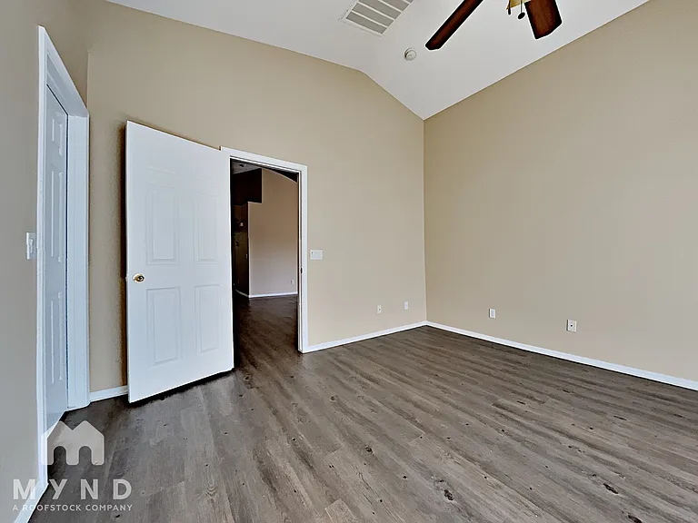 24484 N Shelton Way — Photo 11
