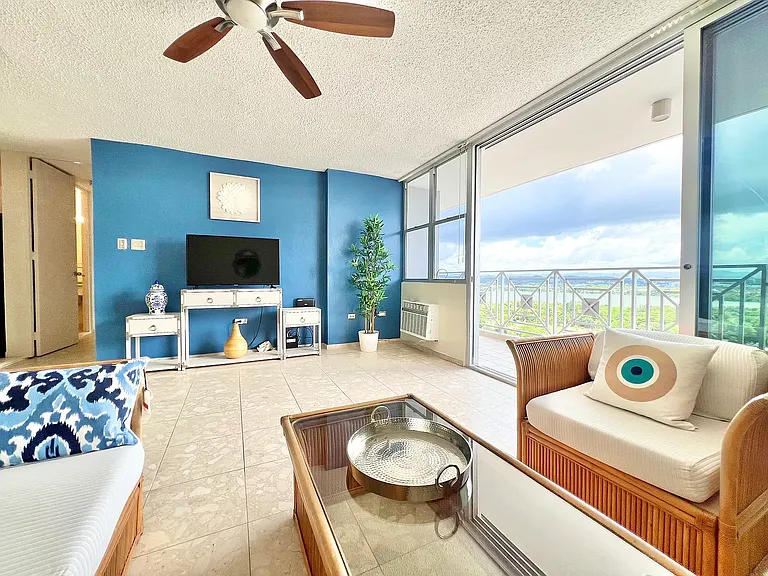 3001 Plaza Del Mar Cond Isla Verde Ave — Photo 1