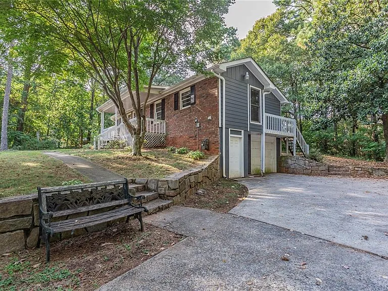 850 Red Barn Rd — Photo 29
