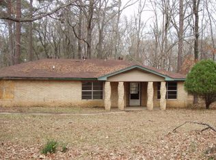 671 County Road 490, Broaddus, TX 75929