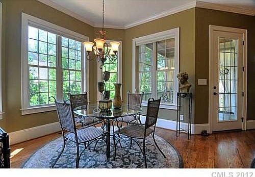 Breakfast Nook
