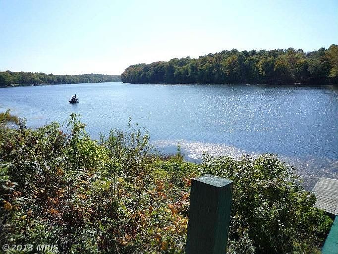 2nd image of 74 River Park