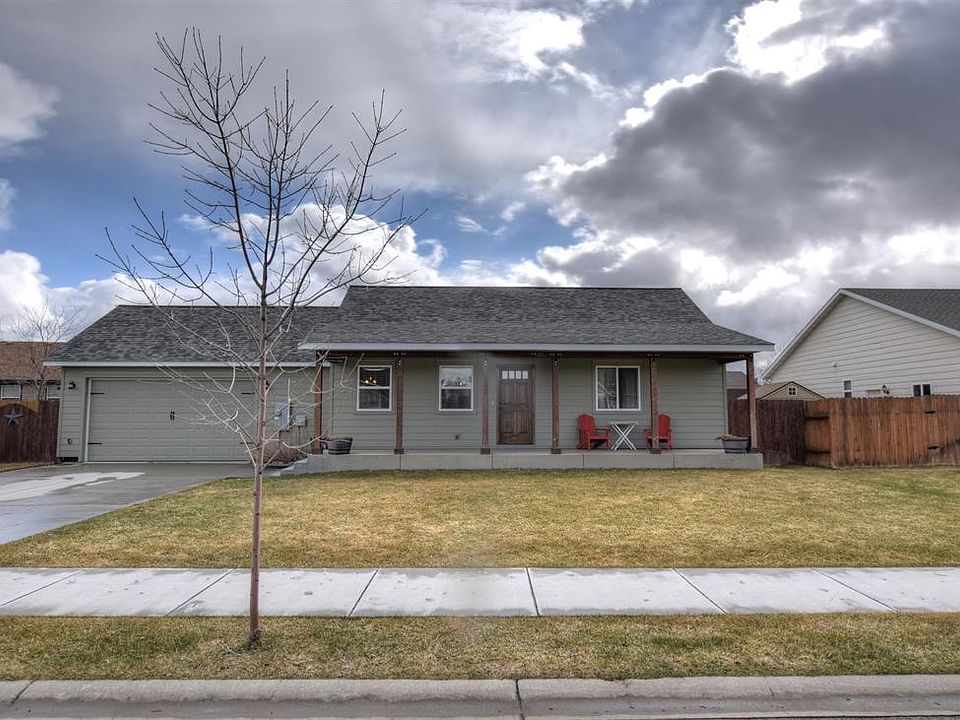 1st image of 1002 Las Campanas Dr