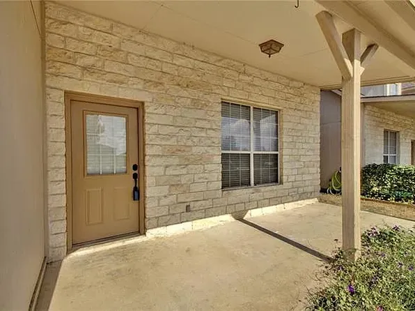 118 Sandstone Dr APT E, Jarrell, TX 76537