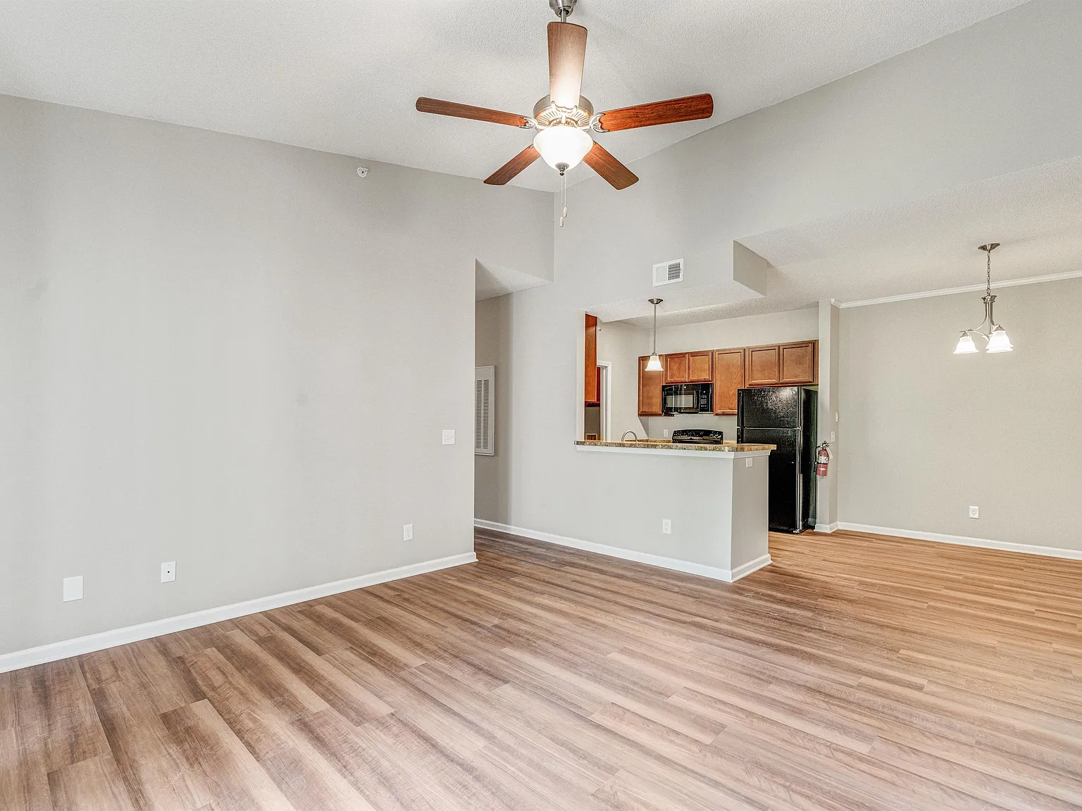 150 Millstone Road - H — Photo 4