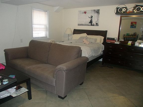 5th image of 21537 43rd Ave