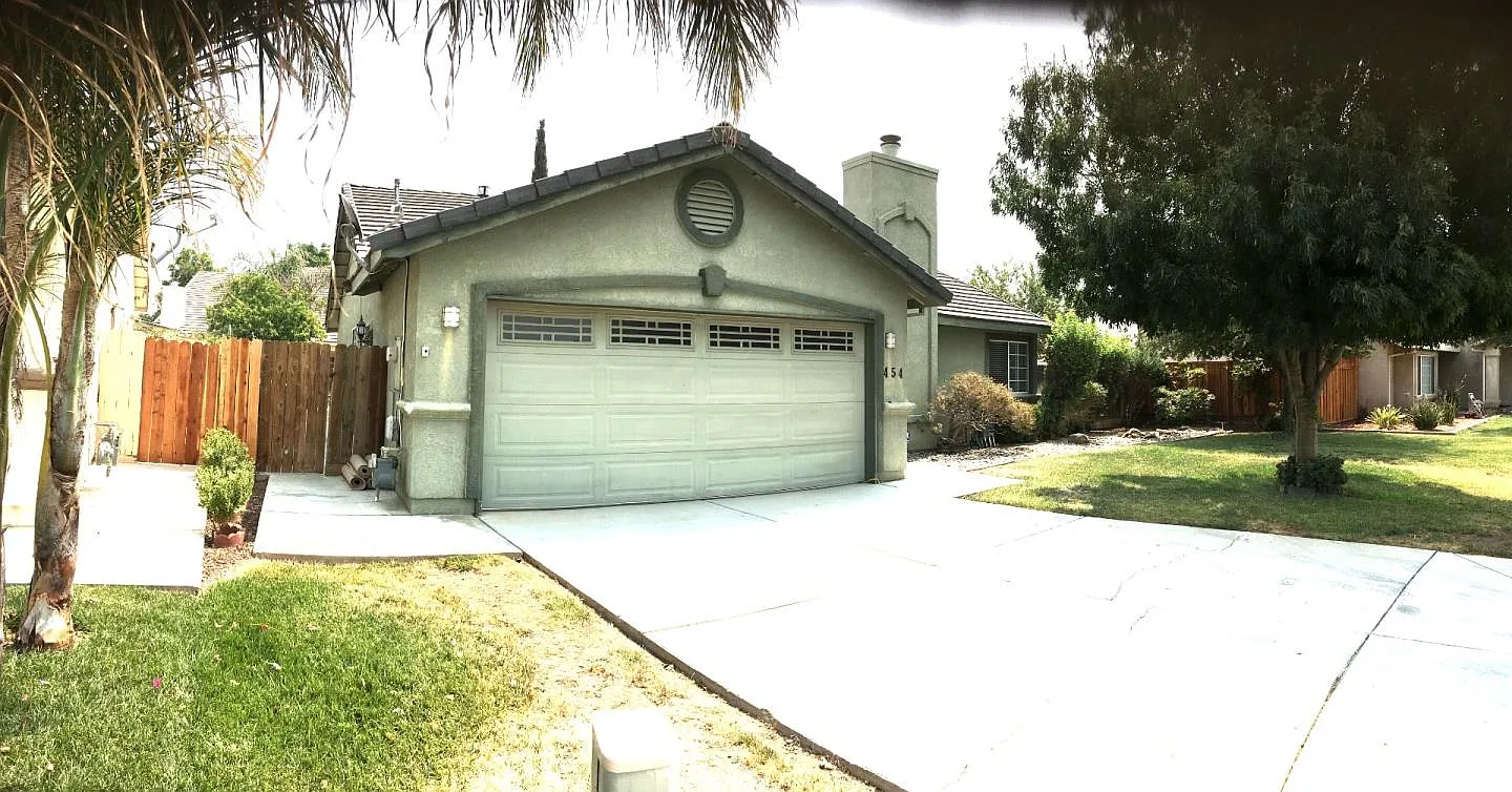 454 Port St photo 1