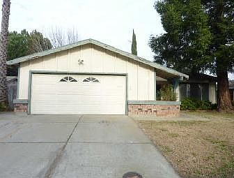 1st image of 10 La Sara Ct
