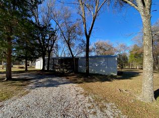 15835 Locust Rd, Carthage, MO 64836